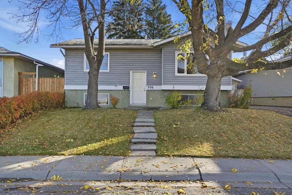556 Lysander Drive SE, Calgary — photo 2 of 38