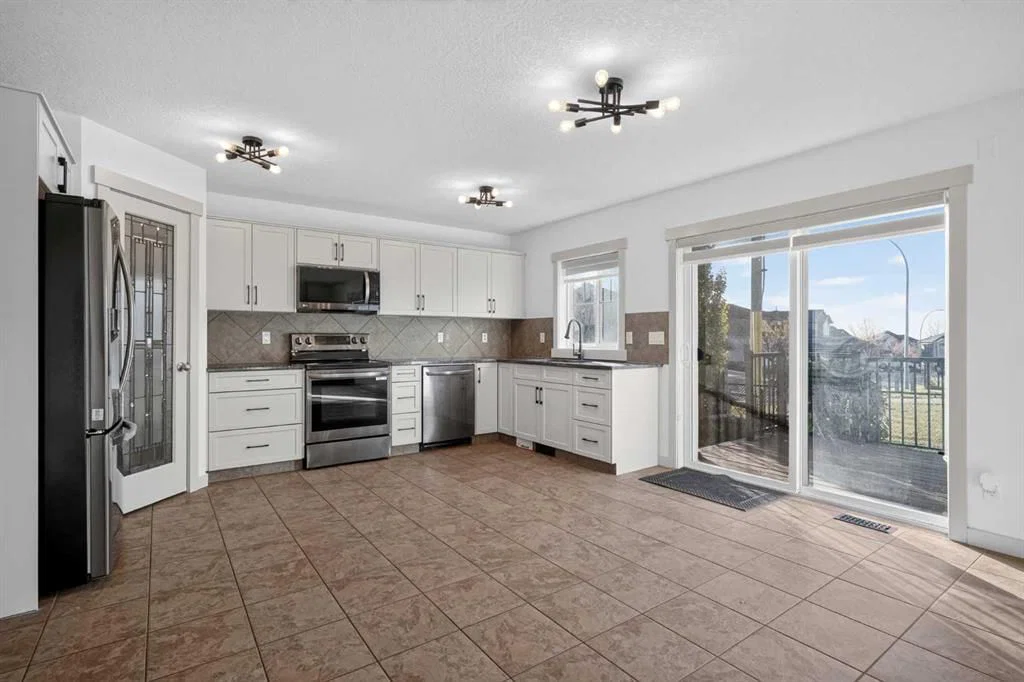 130 Panamount Road NW, Calgary — photo 4 of 42