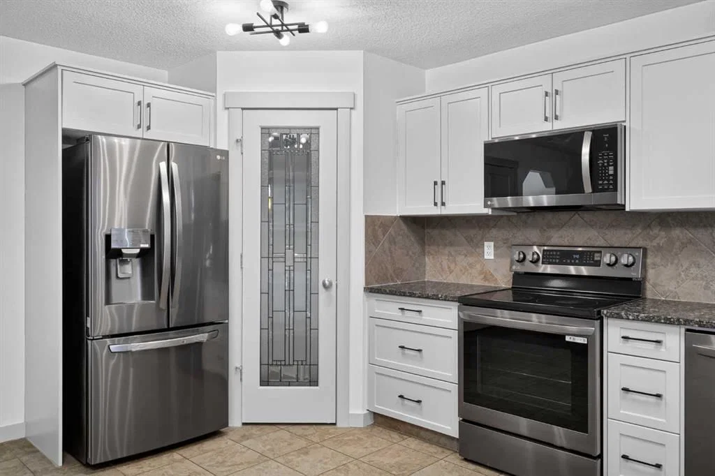130 Panamount Road NW, Calgary — photo 5 of 42