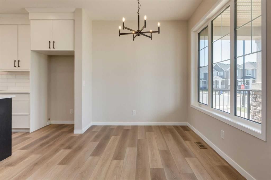20 Ellen Lane, Crossfield — photo 5 of 47