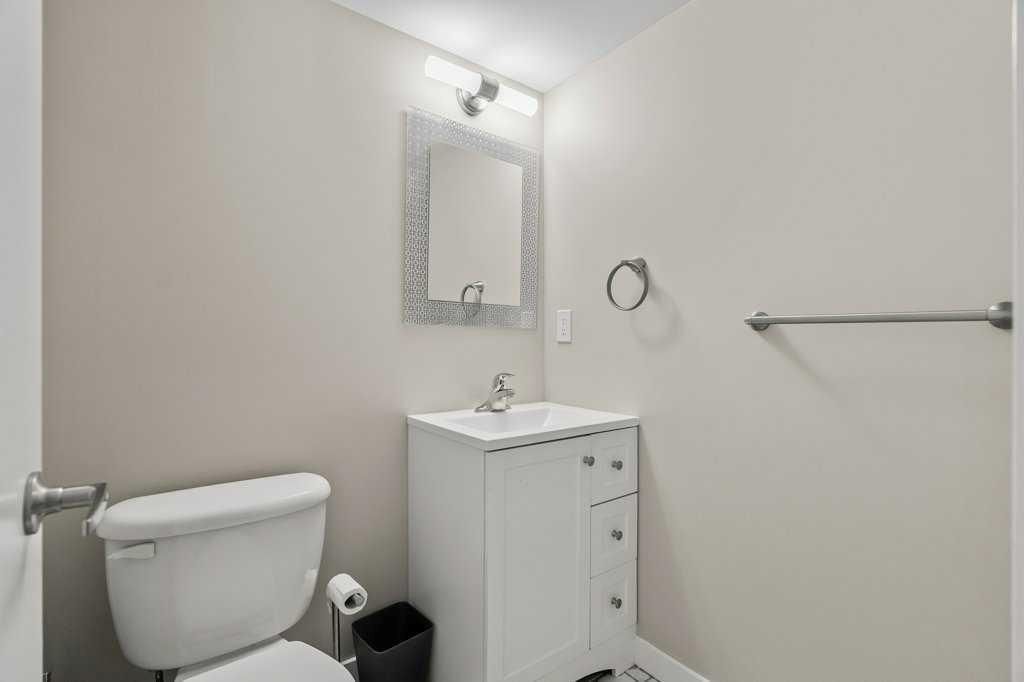 7, 814 4A Street NE, Calgary — photo 3 of 47
