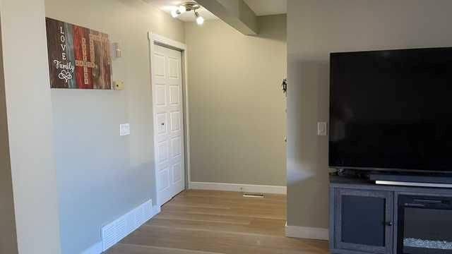 44 Falwood Crescent NE, Calgary — photo 5 of 40
