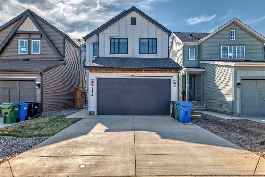 248 Lavender Manor SE, Calgary — photo 3 of 50