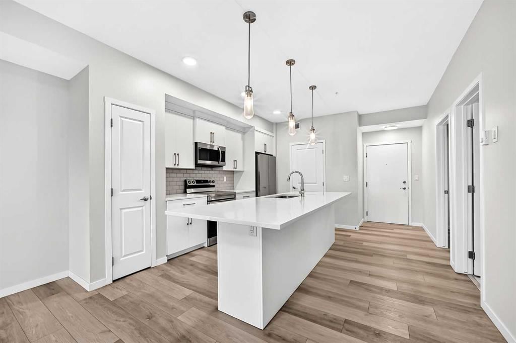 325, 360 Harvest Hills Way NE, Calgary — photo 3 of 27