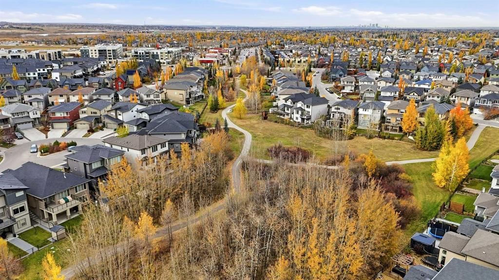 69 Walden Close SE, Calgary — photo 2 of 44