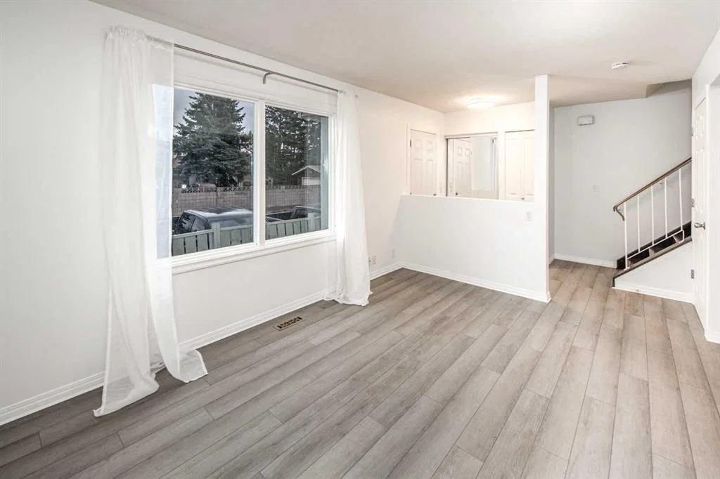 2, 6420 4A Street NE, Calgary — photo 4 of 19