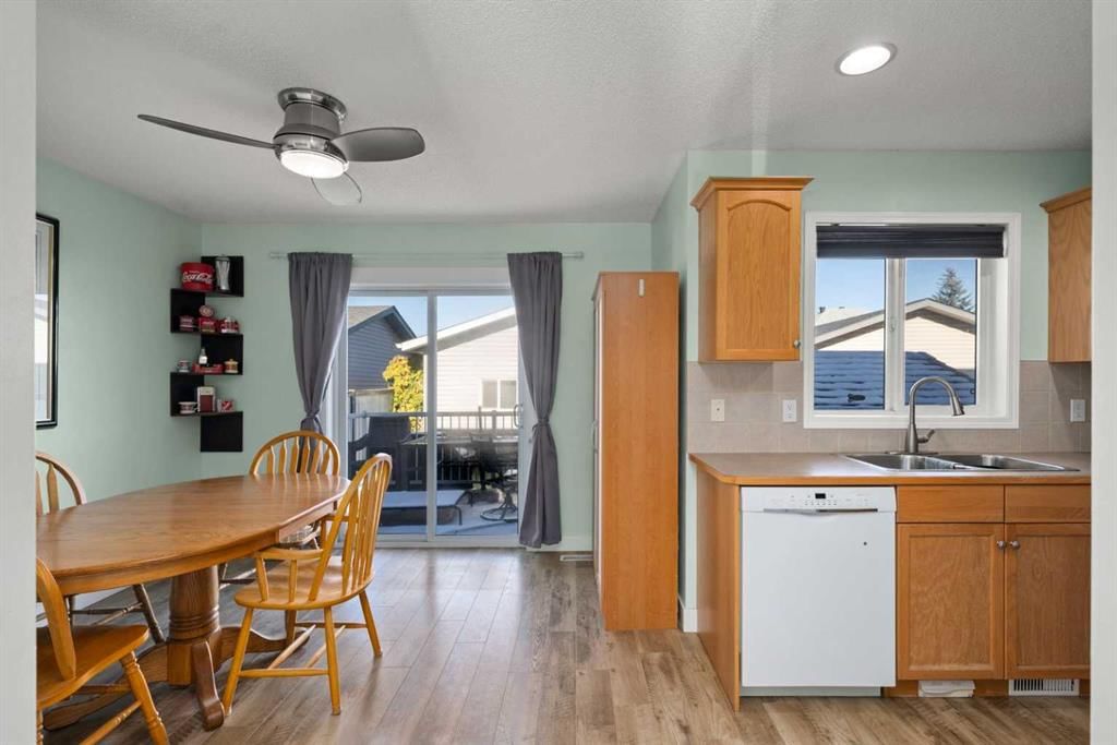 195 Covewood Circle NE, Calgary — photo 3 of 33