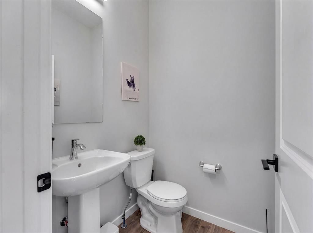 34 Belvedere Green SE, Calgary — photo 5 of 45