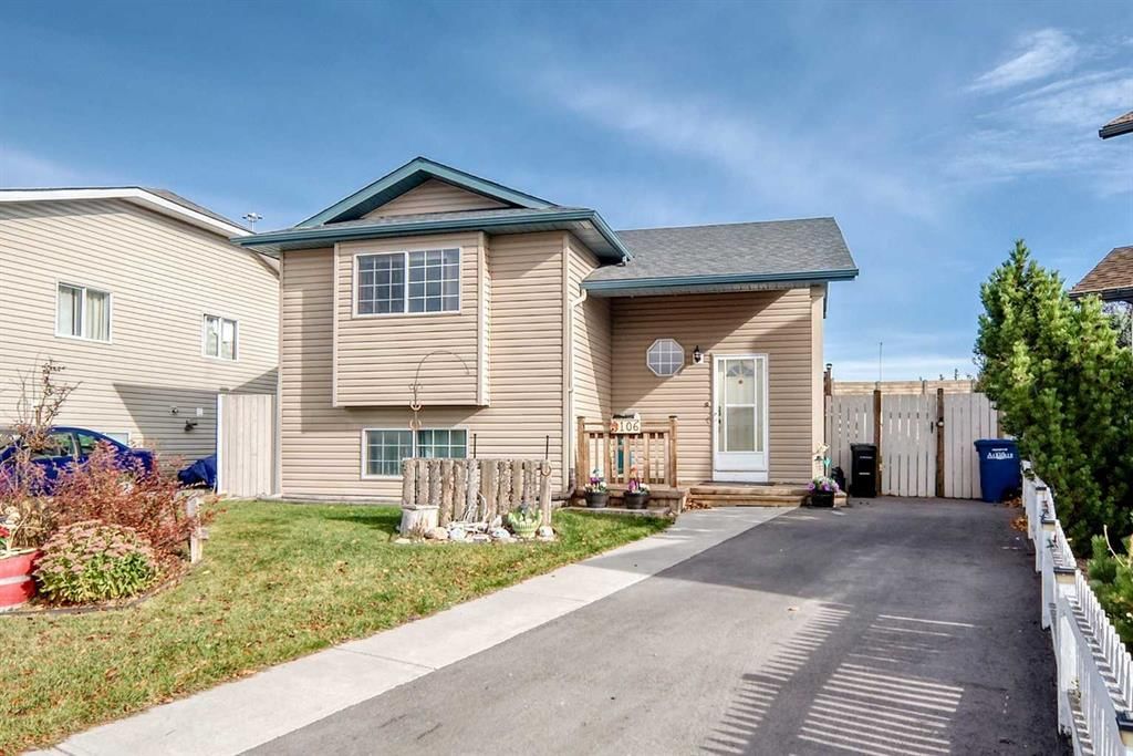 106 Elizabeth Way SE, Calgary — detached for sale