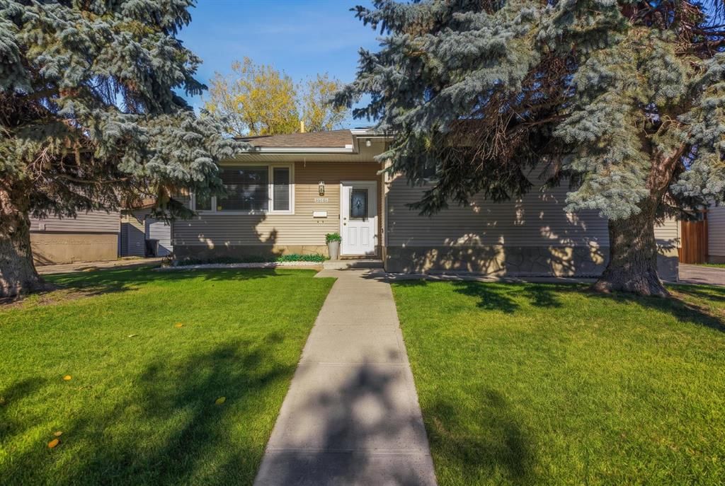 4420 Maryvale Road NE, Calgary — photo 2 of 46