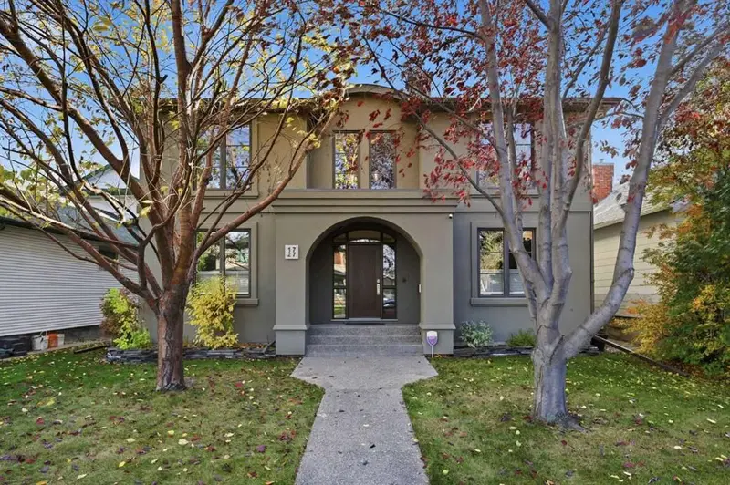 1727 Westmount Road NW, Calgary — detached for sale