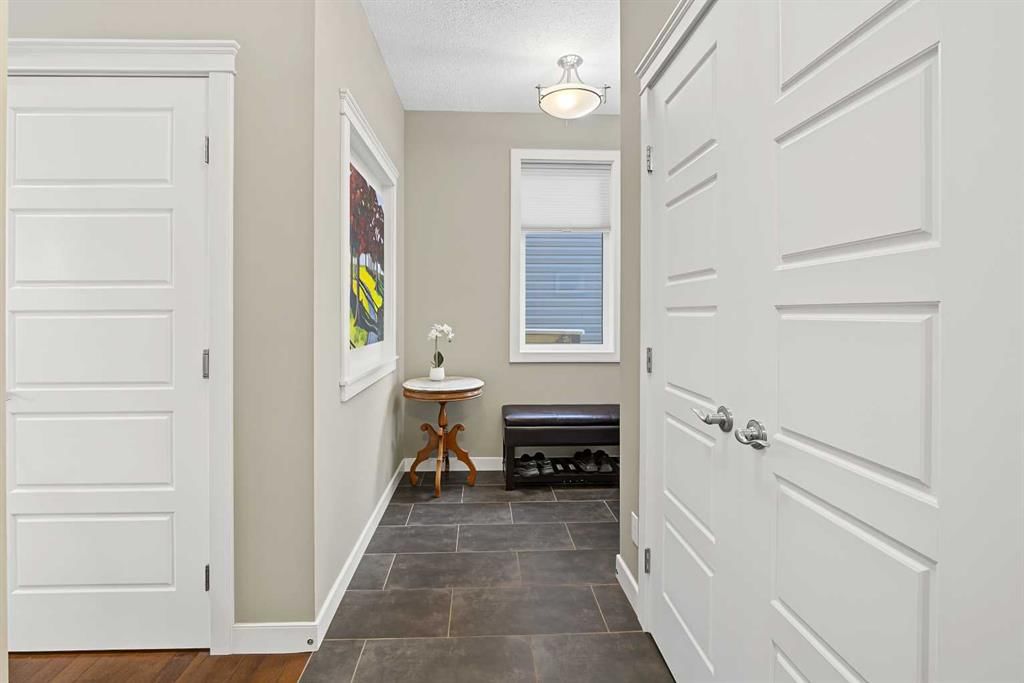 371 Evanspark Gardens NW, Calgary — photo 3 of 42