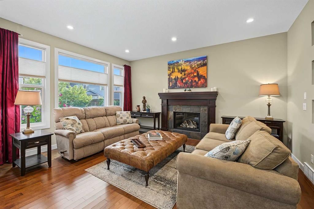 371 Evanspark Gardens NW, Calgary — photo 5 of 42