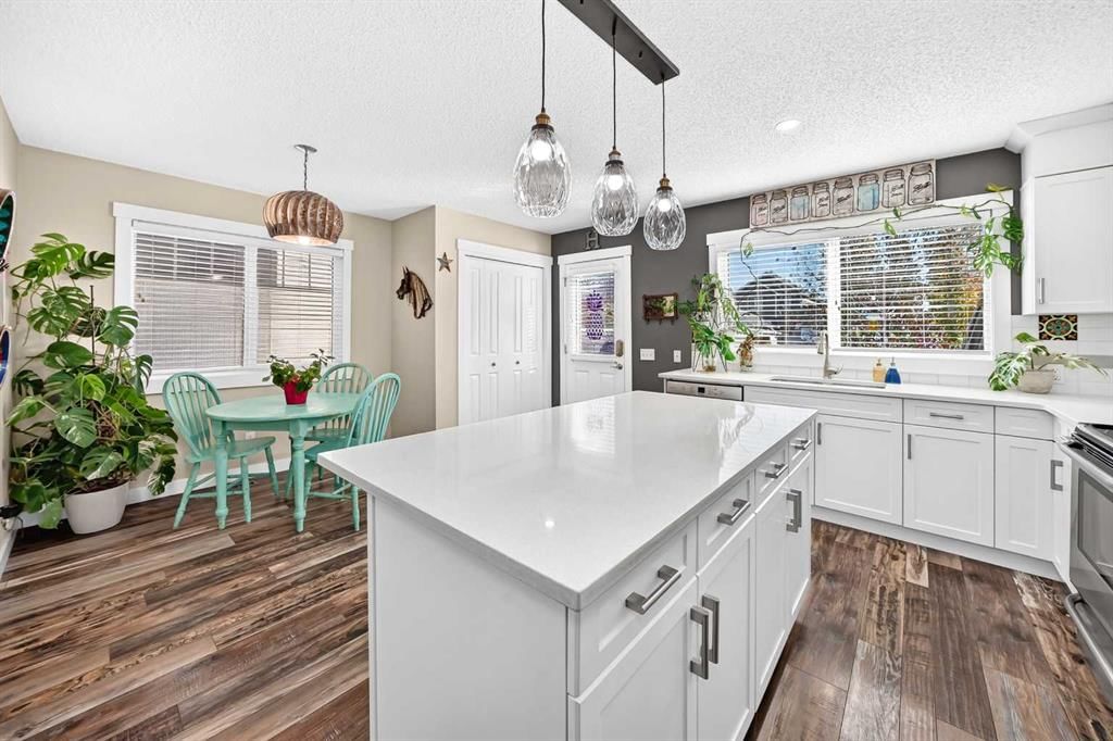 151 Fireside Parkway, Cochrane — photo 5 of 41
