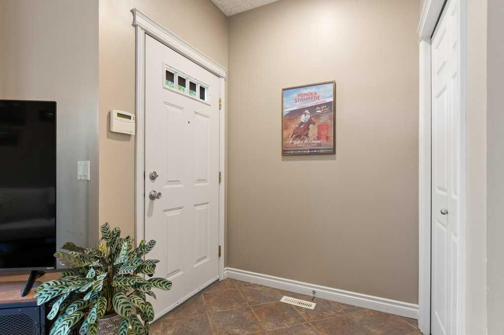 1, 425 13 Avenue NE, Calgary — photo 2 of 33