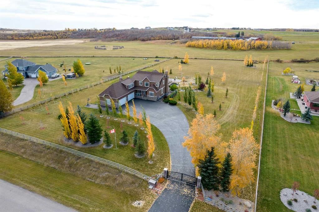 286077 50 Street E, Rural Foothills County — main listing photo