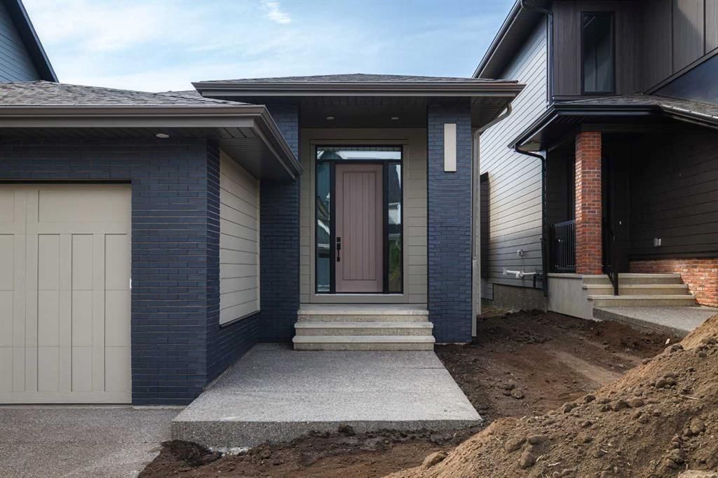 145 Creekstone Hill SW, Calgary — photo 3 of 40