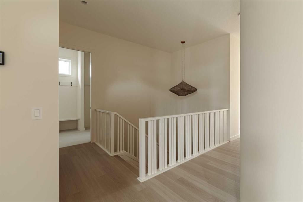 145 Creekstone Hill SW, Calgary — photo 5 of 40