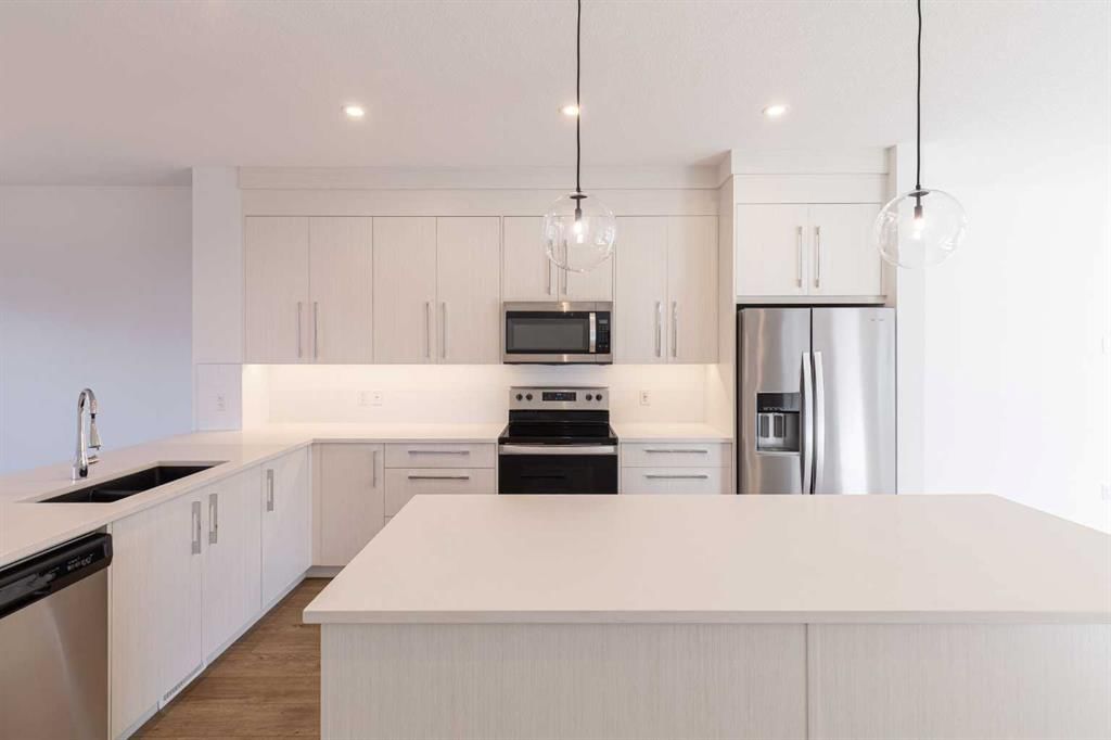 74 Mallard Heath SE, Calgary — photo 2 of 43