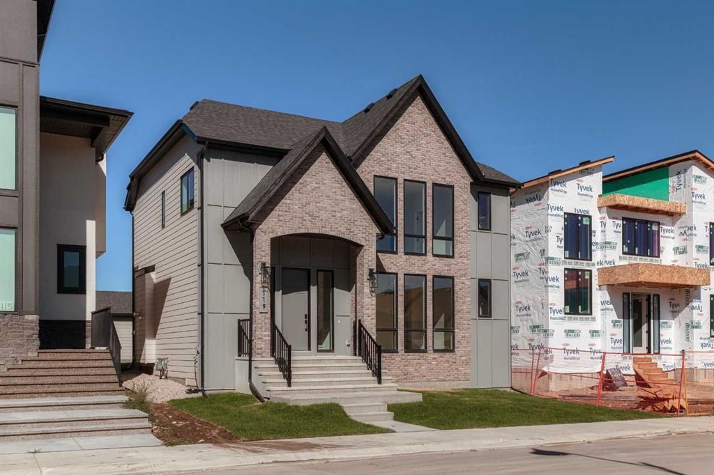 119 Greenwich Heath NW, Calgary — detached for sale