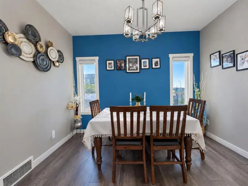 435 Savanna Boulevard NE, Calgary — photo 5 of 47