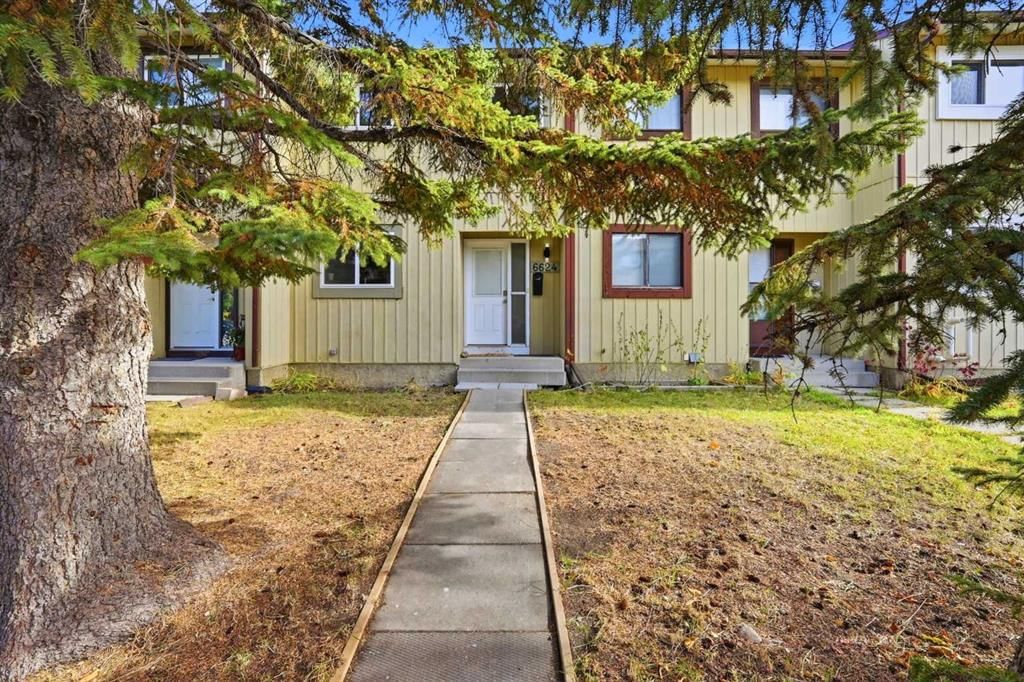 6624 Huntsbay Road NW, Calgary — main listing photo