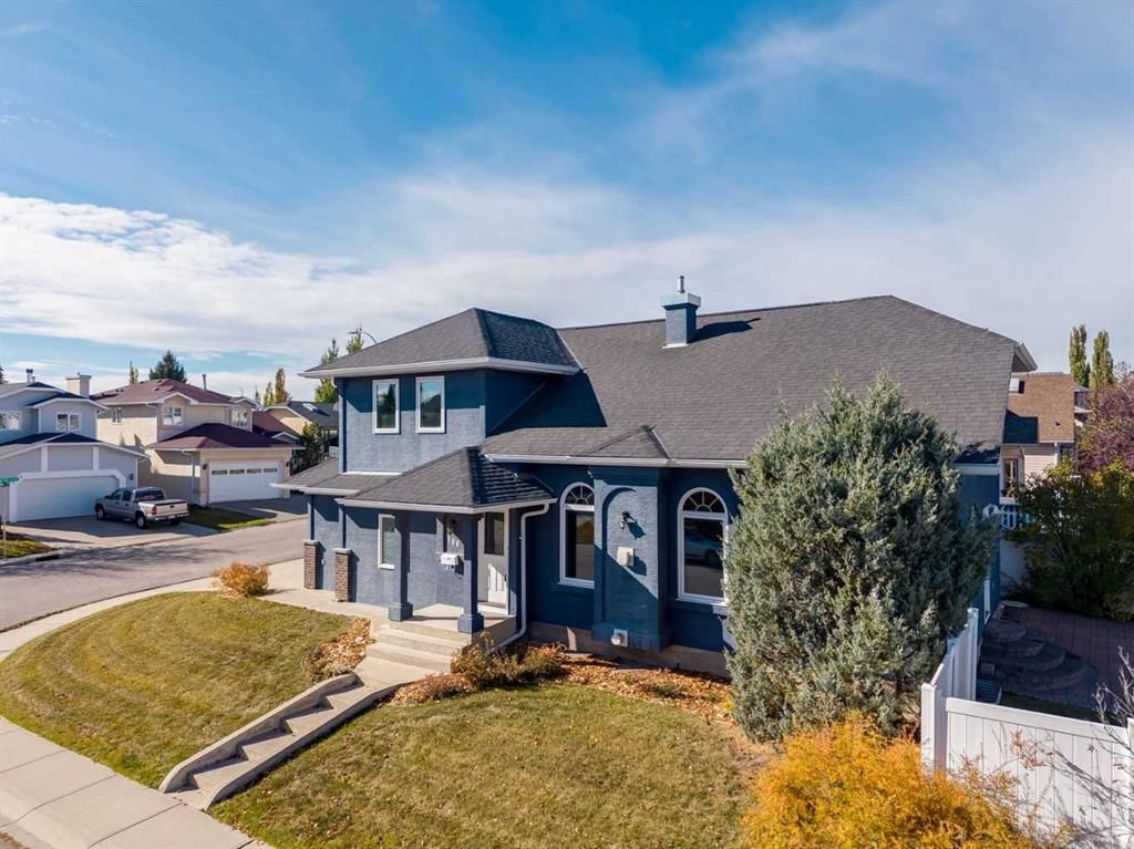 106 Hawkland Place NW, Calgary — photo 2 of 43