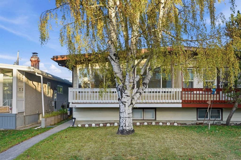2224 34 Street SW, Calgary — main listing photo