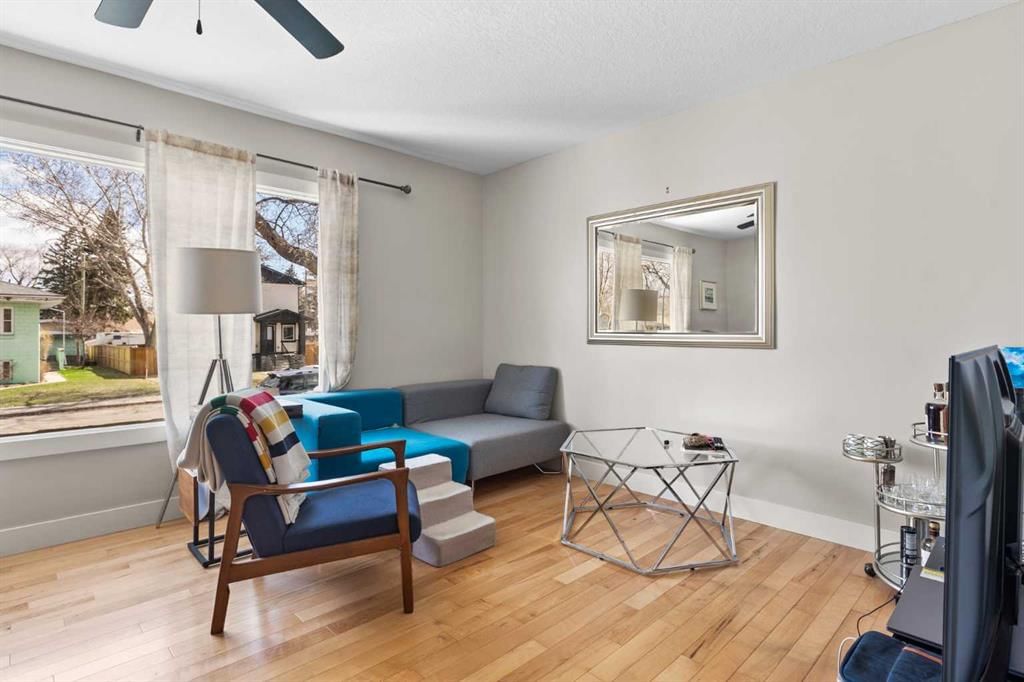 6619 18 Street SE, Calgary — photo 3 of 37