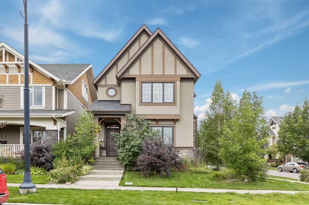 5 Mary Dover Drive SW, Calgary — photo 2 of 49