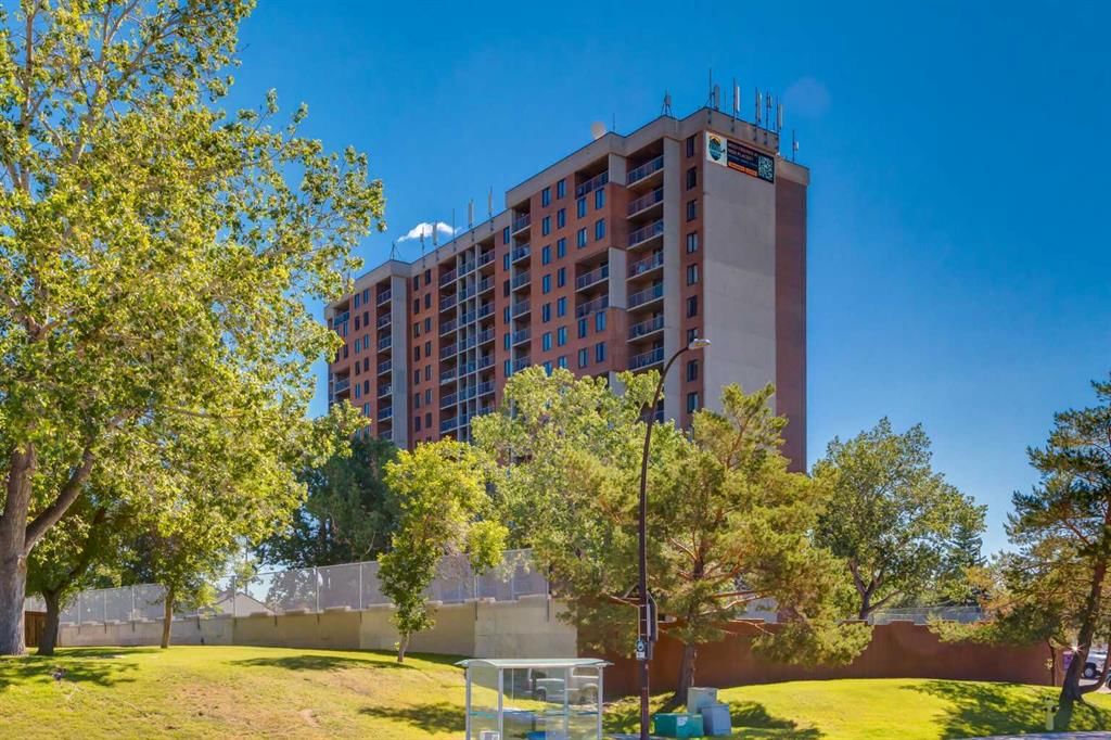 408, 4944 Dalton Drive NW, Calgary — main listing photo