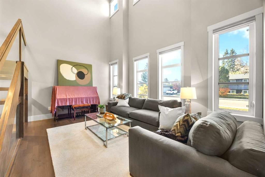 3036 Exshaw Road NW, Calgary — photo 4 of 50