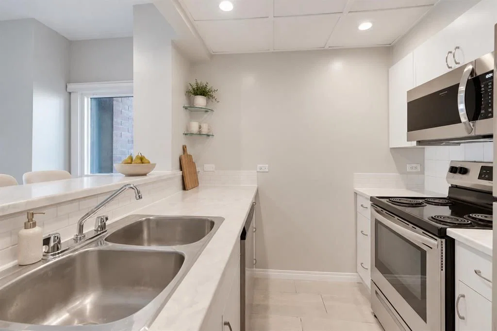 102, 1414 12 Street SW, Calgary — photo 5 of 25