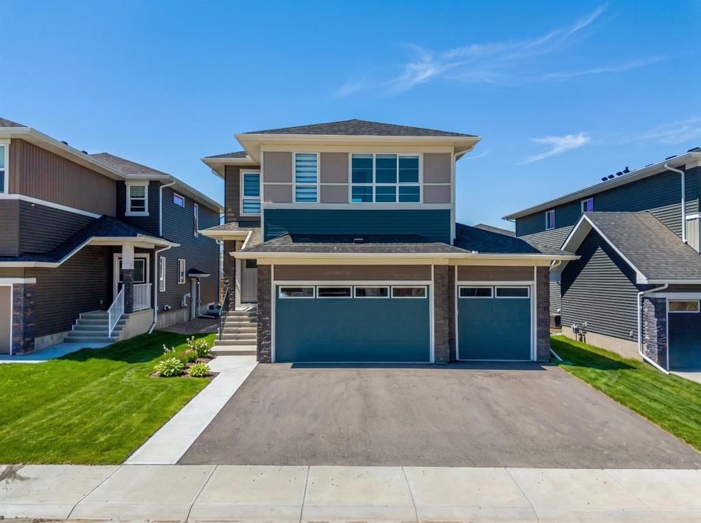 271 Dawson Wharf Rise, Chestermere — main listing photo