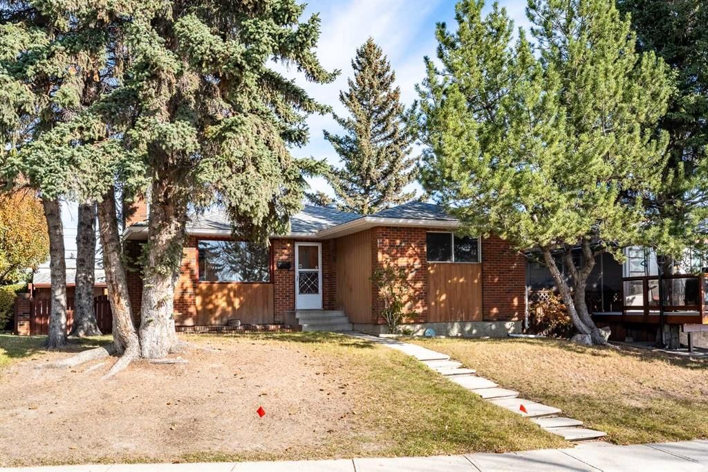 20 Blackthorn Place NE, Calgary — photo 3 of 45
