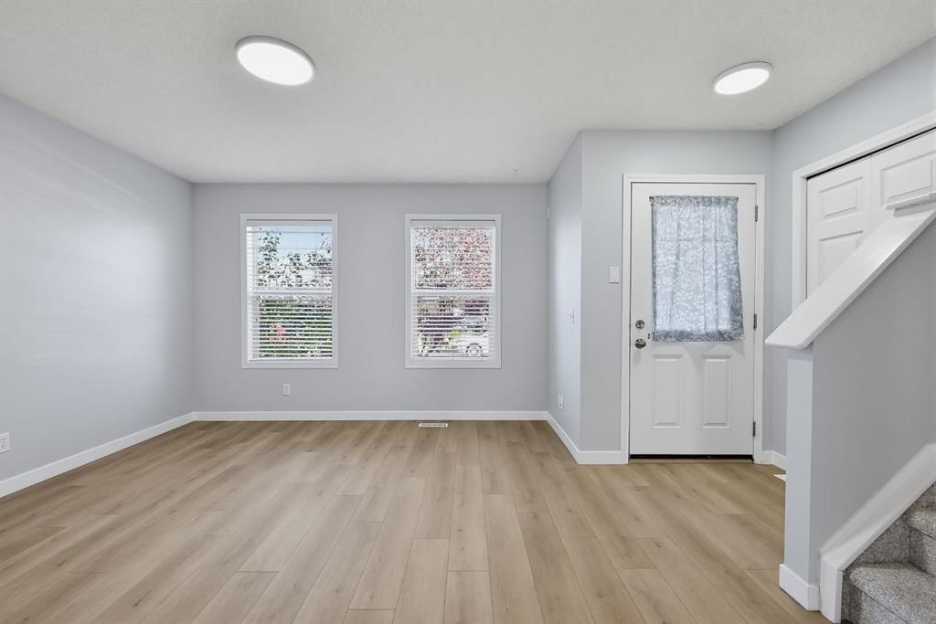 220 Covemeadow Road NE, Calgary — photo 3 of 45