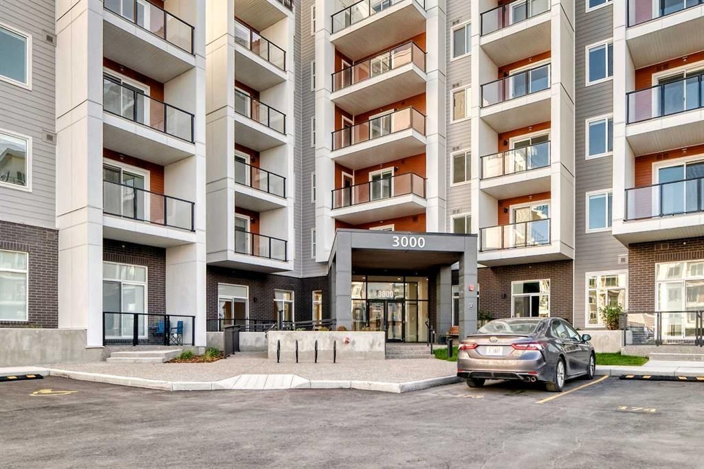 3611, 150 Carrington Gate NW, Calgary — photo 4 of 41