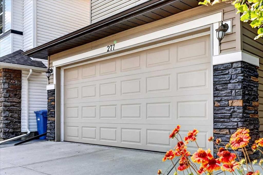 277 Evermeadow Avenue SW, Calgary — photo 3 of 50