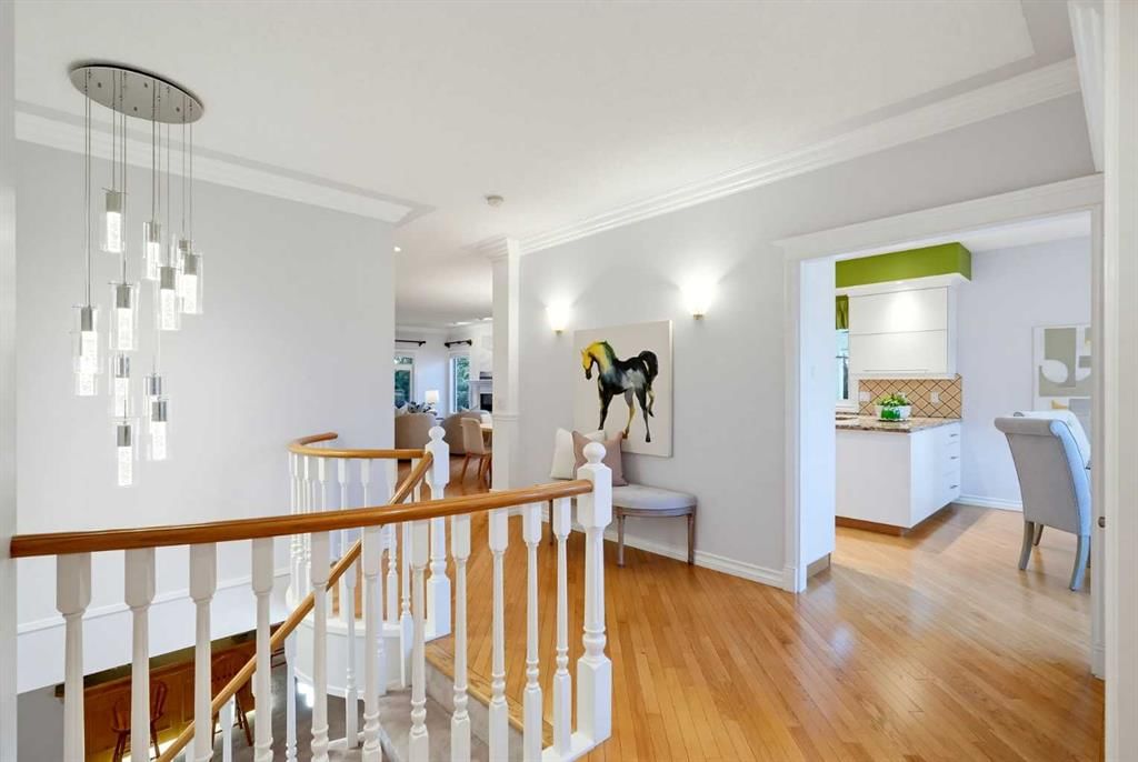 11 Prominence Point SW, Calgary — photo 4 of 38