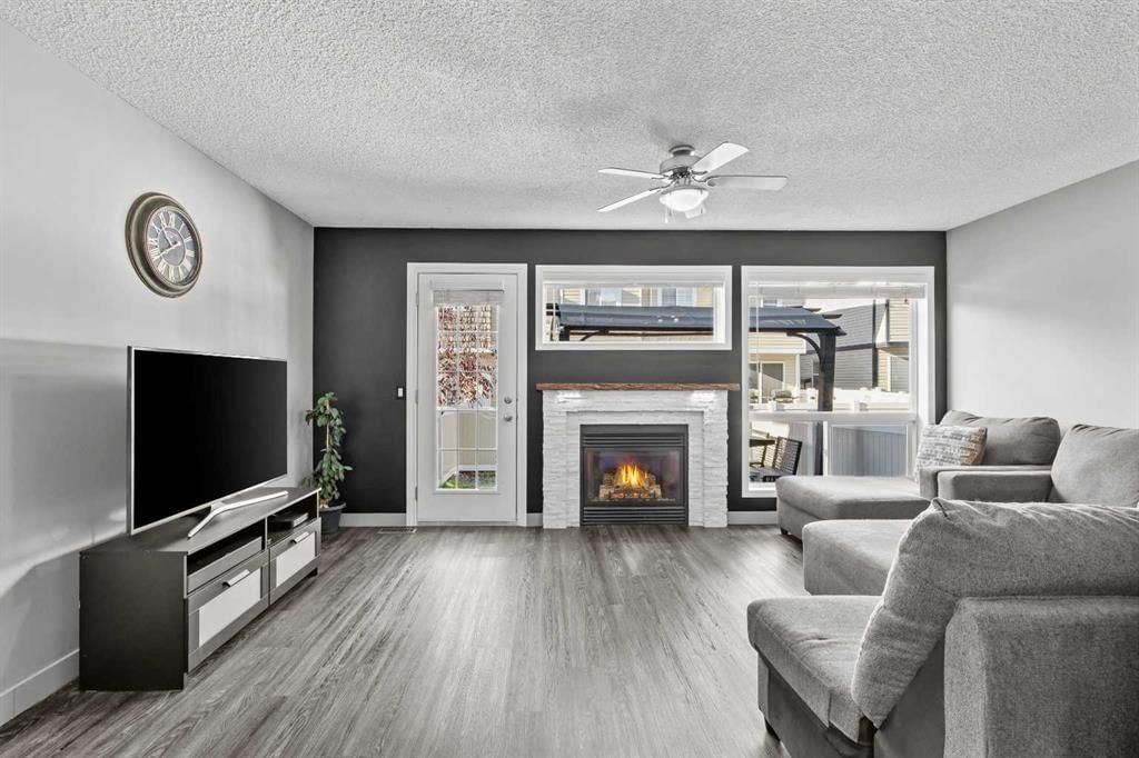 116 Royal Birch Mount NW, Calgary — photo 3 of 30