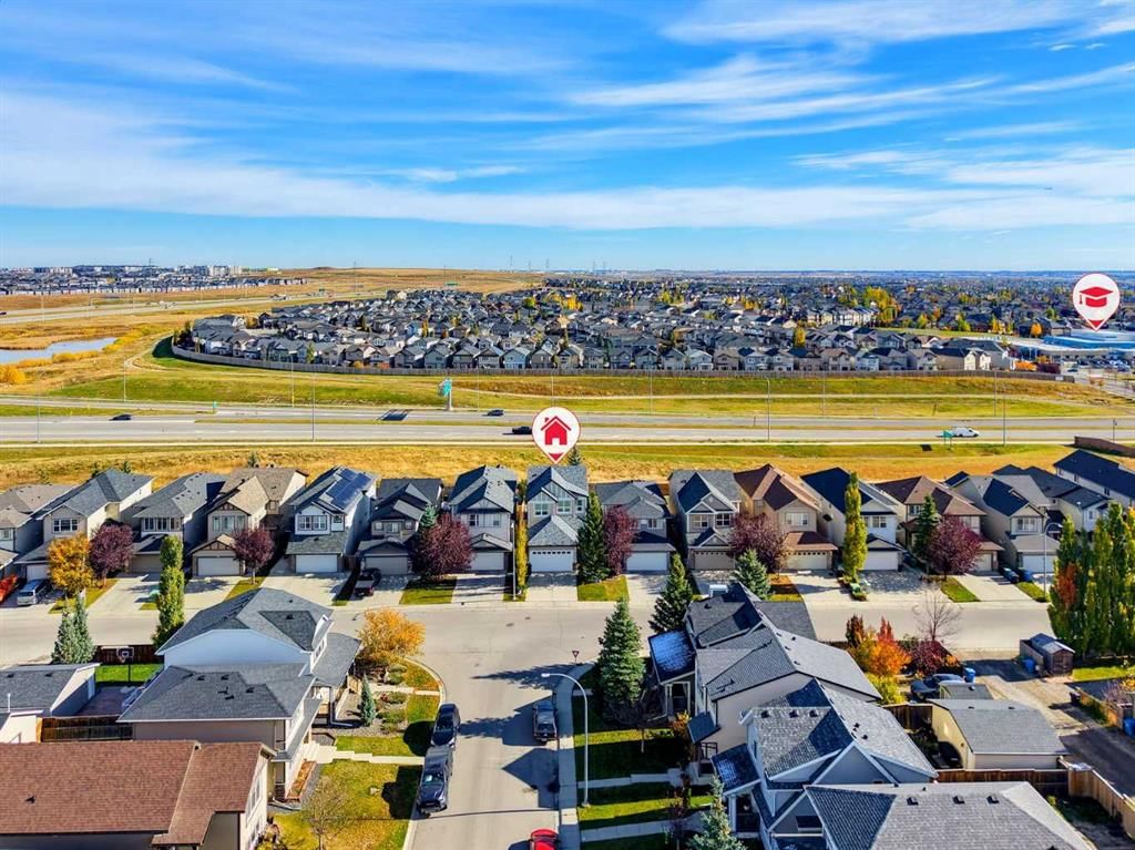 97 Panora Way NW, Calgary — photo 2 of 39
