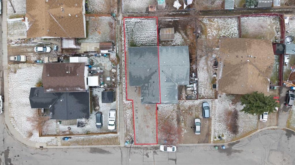 72 Fonda Crescent NE, Calgary — photo 5 of 34