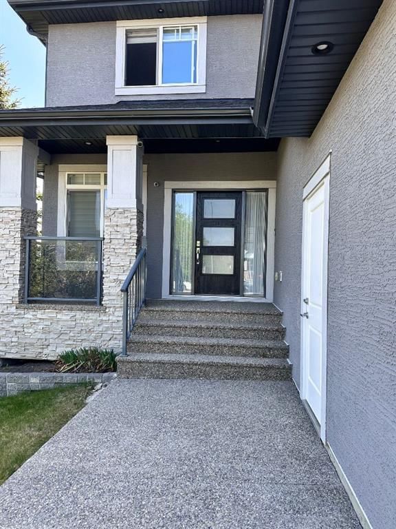 116 Kinniburgh Boulevard, Chestermere — photo 3 of 47