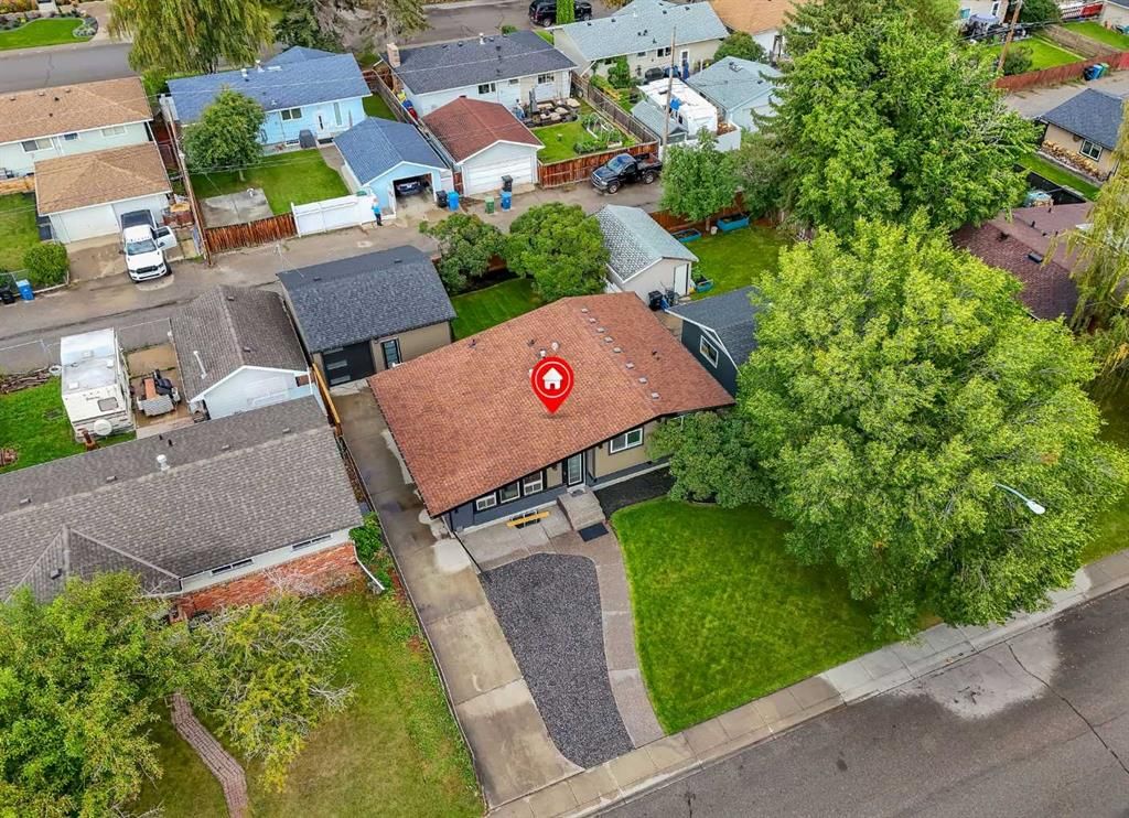 10 Atlanta Crescent SE, Calgary — photo 3 of 50