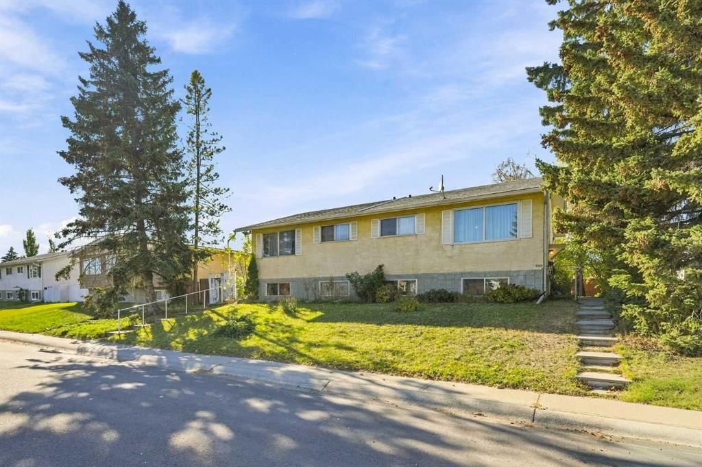 6207 Beaver Dam Way NE, Calgary — photo 2 of 37