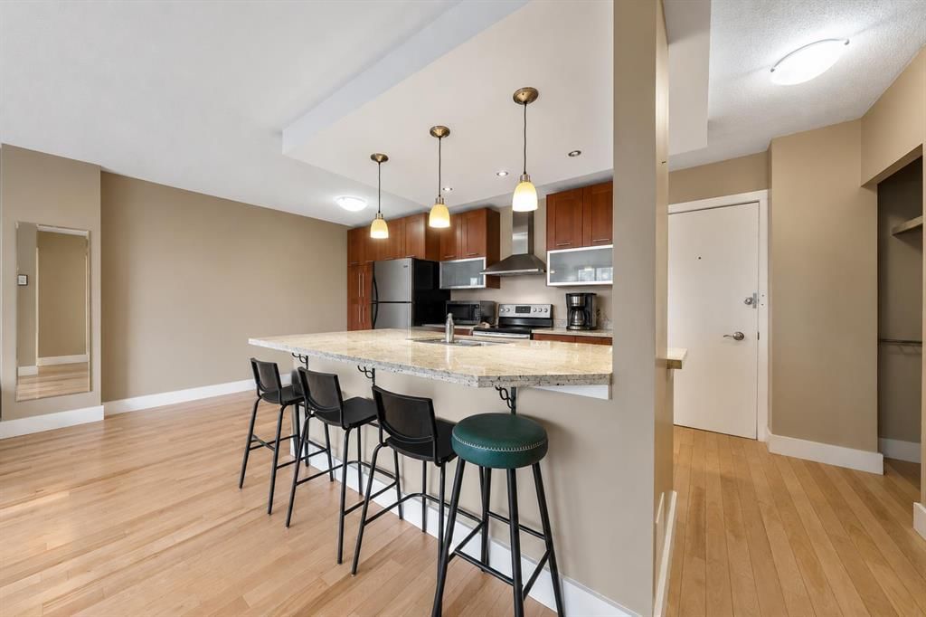 408, 1027 Cameron Avenue SW, Calgary — photo 3 of 24