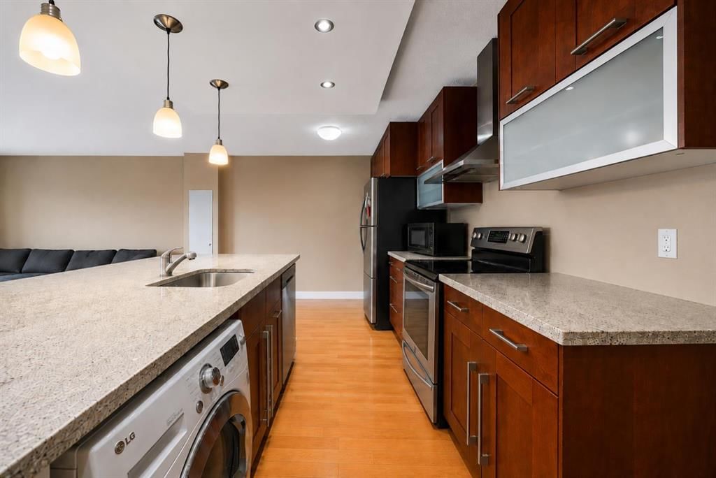 408, 1027 Cameron Avenue SW, Calgary — photo 4 of 24