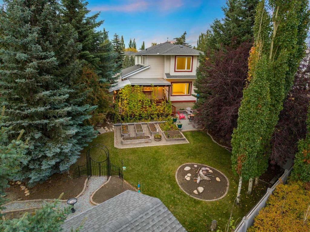 196 River Rock Crescent SE, Calgary — main listing photo