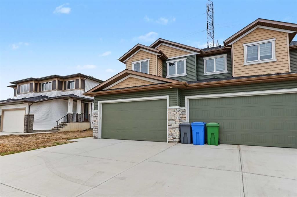 311 Dawson Dock Way, Chestermere — photo 2 of 39