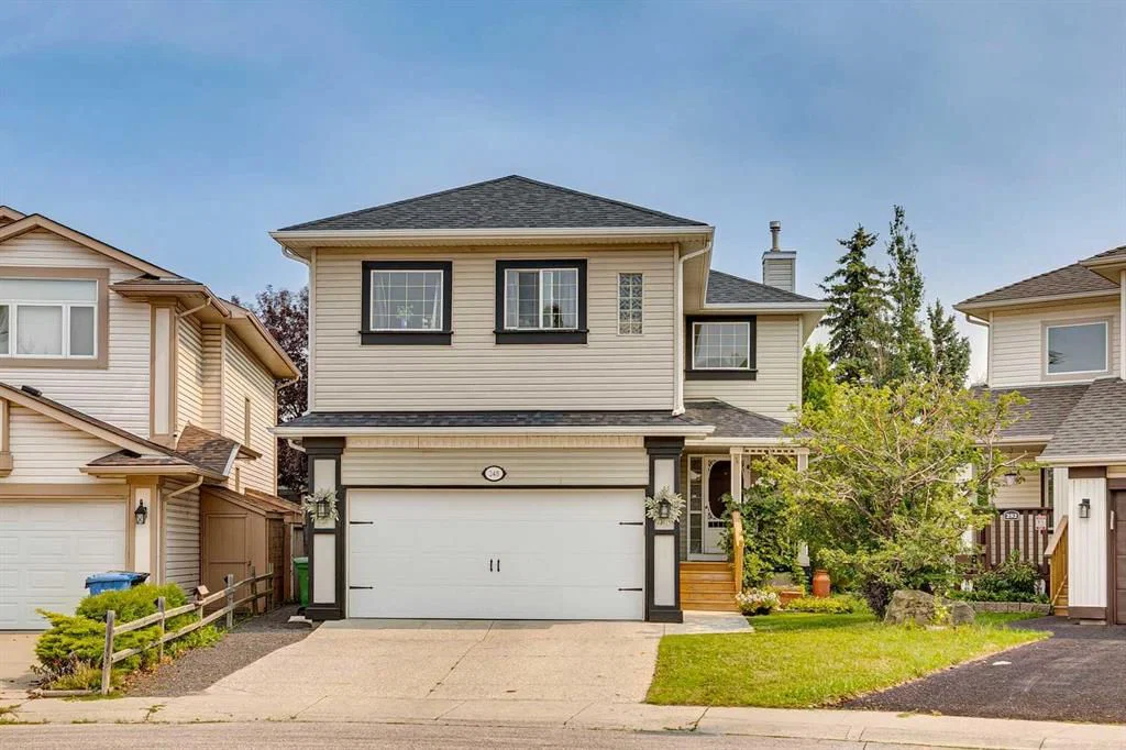 248 Douglas Ridge Green SE, Calgary — main listing photo